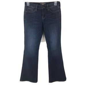 Lucky Brand Size 6/28 (32x33) Sweet N’ Flare Stretch Dark Rinse